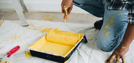 Pintor en Alhambra del Golf